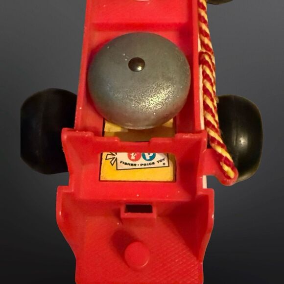 Vintage 1968 Fisher Price Fire Engine #720 #1 Firefighter, Ladder, Hose and Bell - Picture 6 of 15